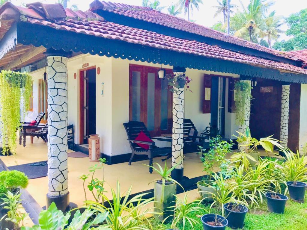Hotel Freedom192 Weligama Esterno foto