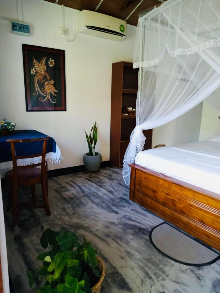 Hotel Freedom192 Weligama Esterno foto